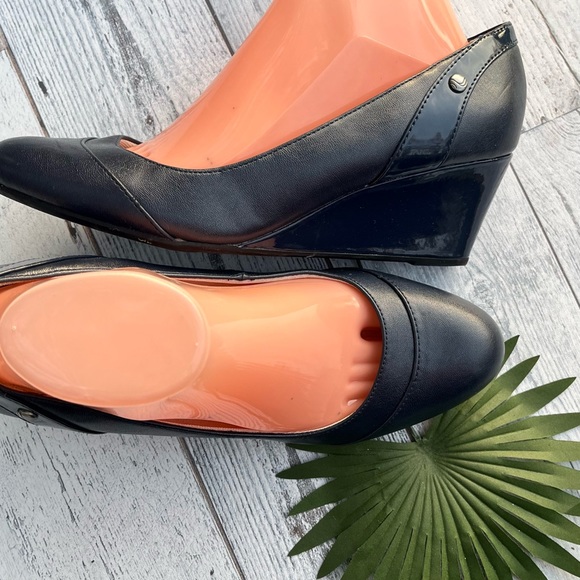 Life Stride Shoes Life Stride Soft System Navy Blue Wedge Heels